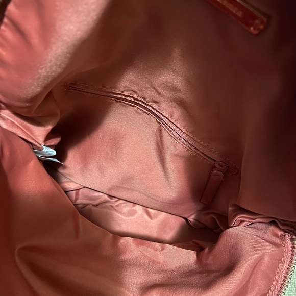 SOLD Lululemon All night festival bag - Picture 9 of 11